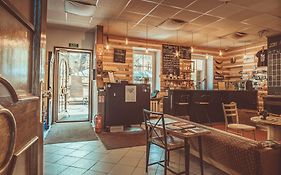 Downtown Forest Hostel & Camping Vilnius